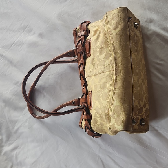 Coach Signature Hampton Handbag - Picture 3 of 10